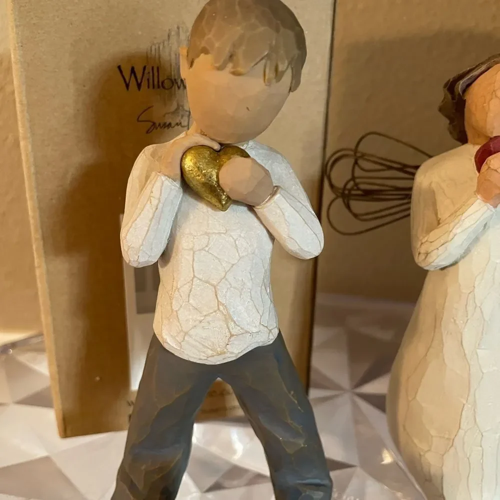 Willow Tree box clean pair